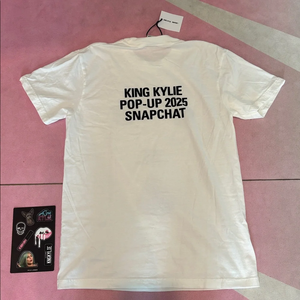 KING KYLIE Exclusive LA Pop Up Snapchat Tee & Stickers sheet